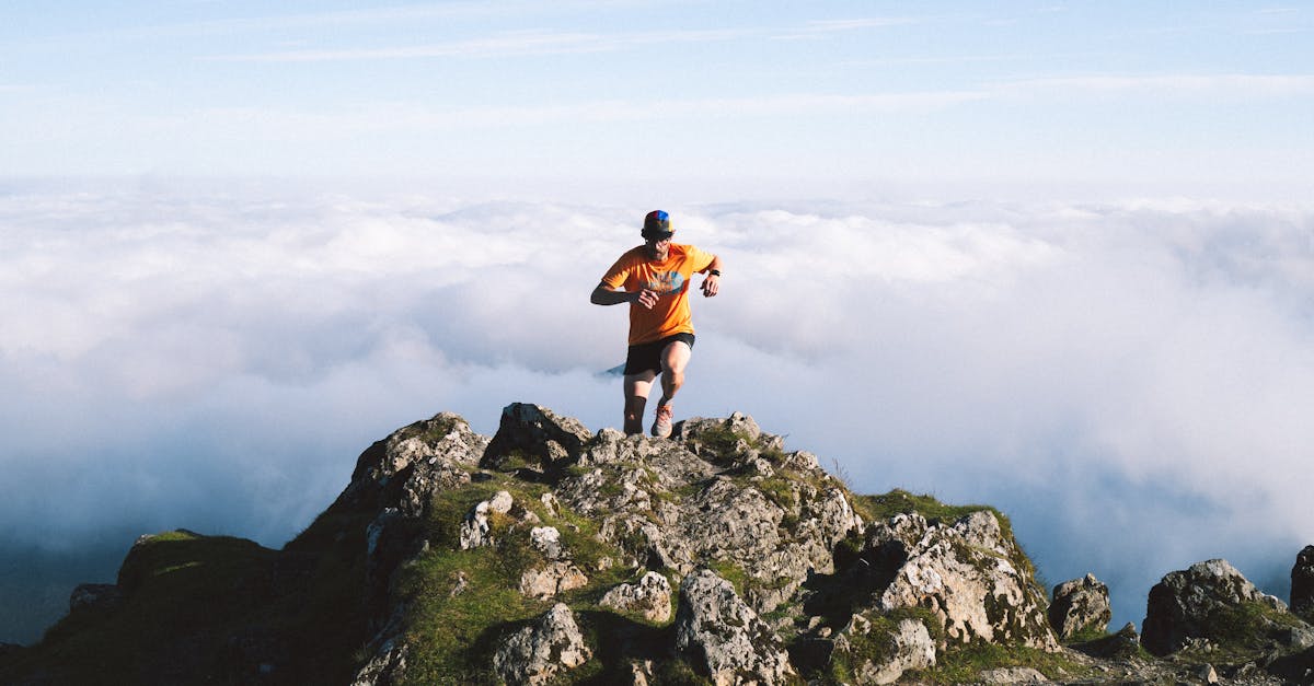 conseils et astuces pour assurer votre sécurité lors de la pratique du trail running en pleine nature.