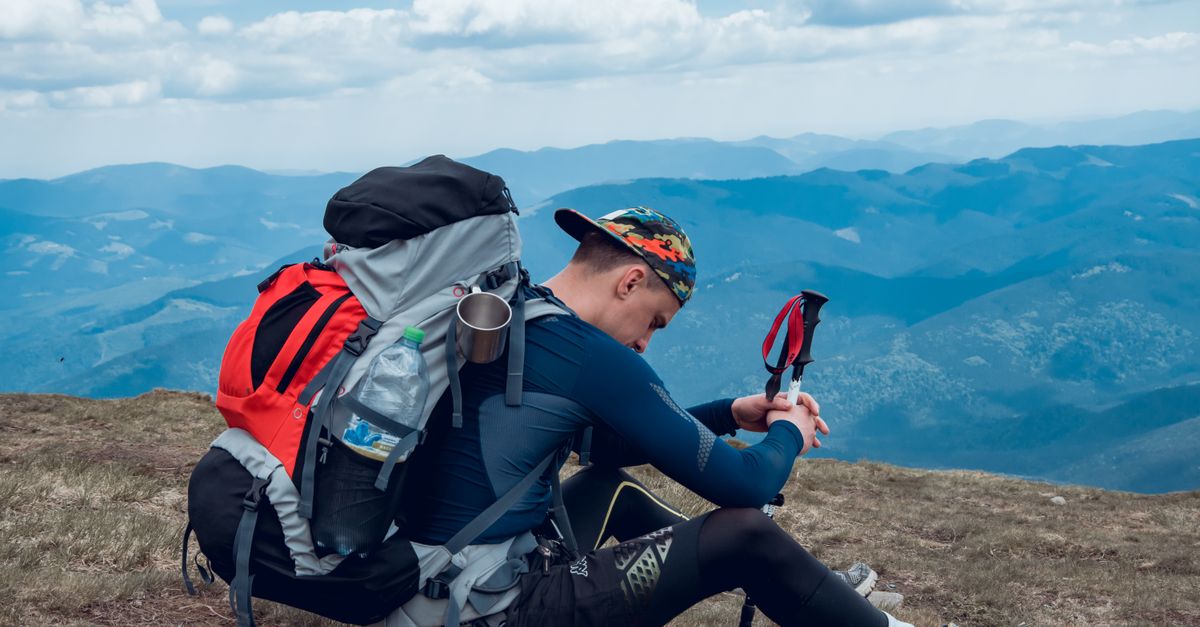 découvrez l'équipement essentiel pour les débutants en trail : sacs, chaussures et accessoires pour une première expérience réussie en pleine nature.
