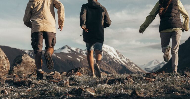 découvrez les bienfaits de la course en haute altitude pour améliorer vos performances et votre endurance grâce à un entraînement en milieu hypoxique.