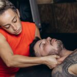 découvrez des méthodes efficaces pour gérer et soulager les douleurs musculaires grâce à des conseils pratiques et des traitements adaptés.