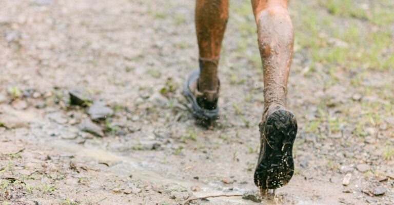 découvrez le trail running durable : alliez performance et respect de l'environnement grâce à des pratiques écoresponsables pour profiter de la nature tout en la préservant.