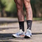 découvrez nos chaussettes de trail running : confort, maintien et respirabilité pour courir sur tous les sentiers.